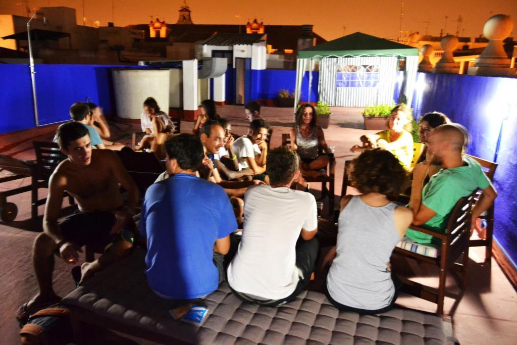 Feeling Sevilla Hostel מראה חיצוני תמונה